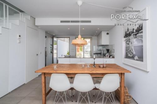 Lujoso chalet adosado en venta en Molinar