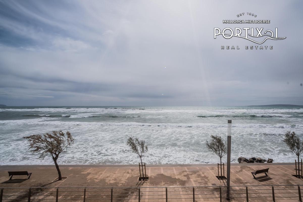 Lujoso chalet adosado en venta en Molinar
