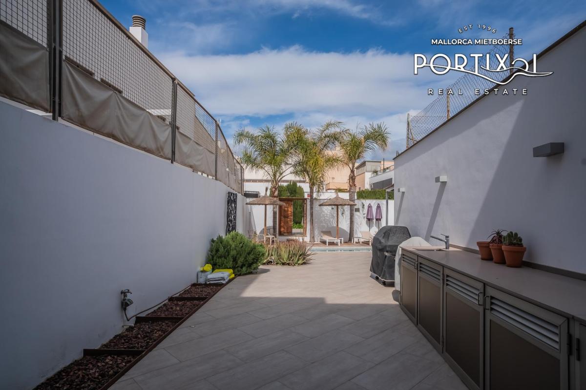 Lujoso chalet adosado en venta en Molinar