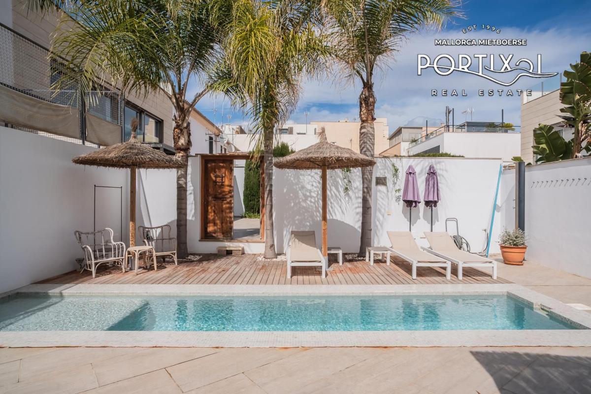 Lujoso chalet adosado en venta en Molinar