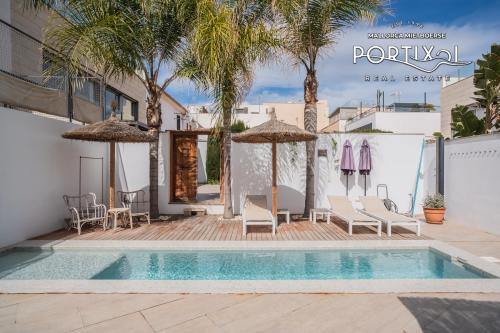 Lujoso chalet adosado en venta en Molinar