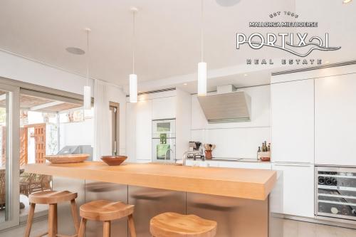 Exclusiva casa adosada en venta en Molinar