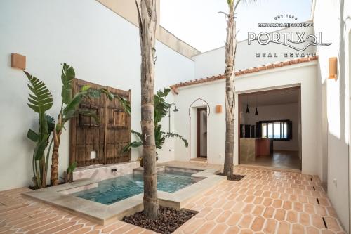 Chalet de ensueño en primera línea de mar en Ciudad Jardín