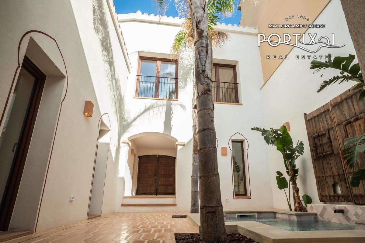 Chalet de ensueño en primera línea de mar en Ciudad Jardín