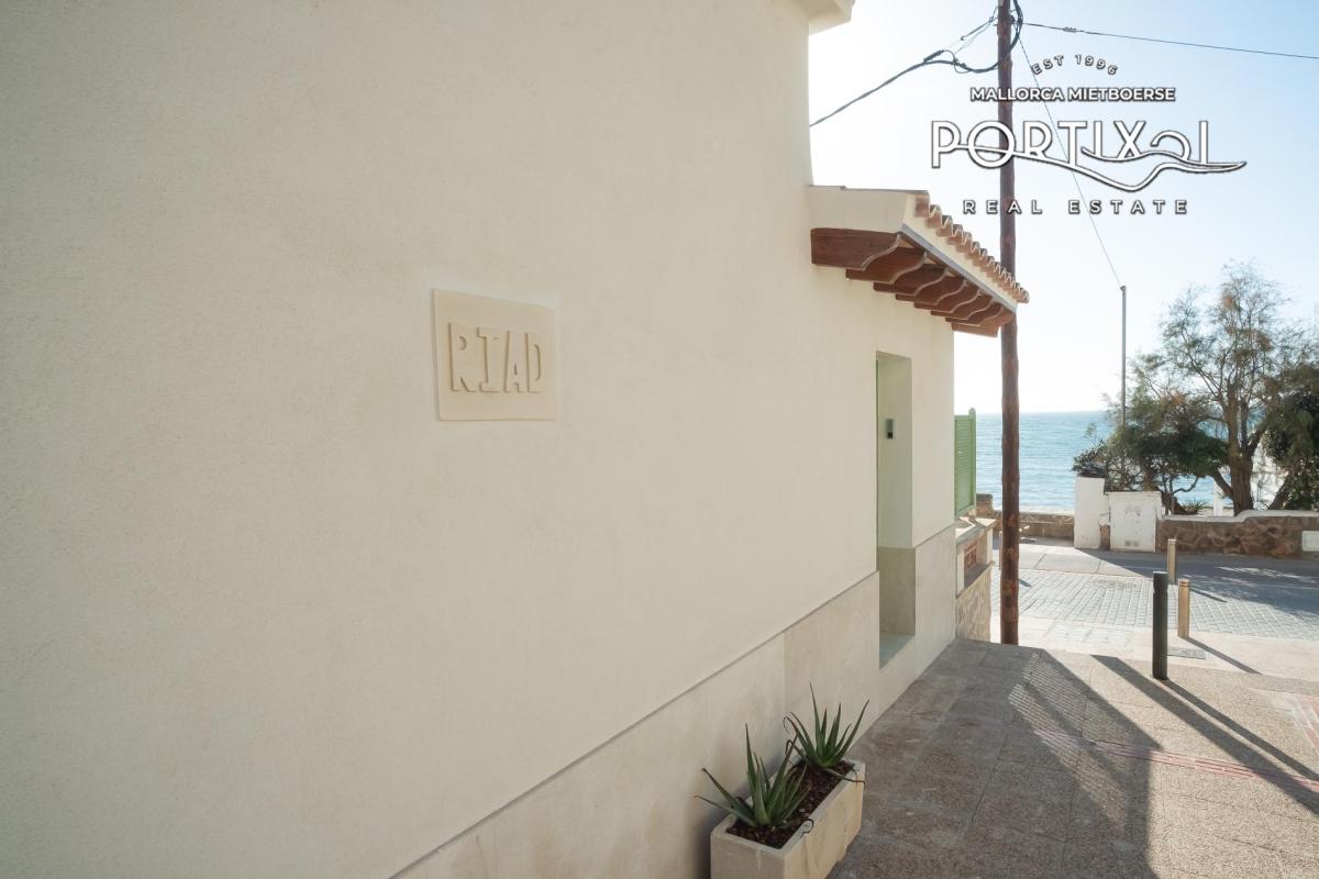 Chalet de ensueño en primera línea de mar en Ciudad Jardín