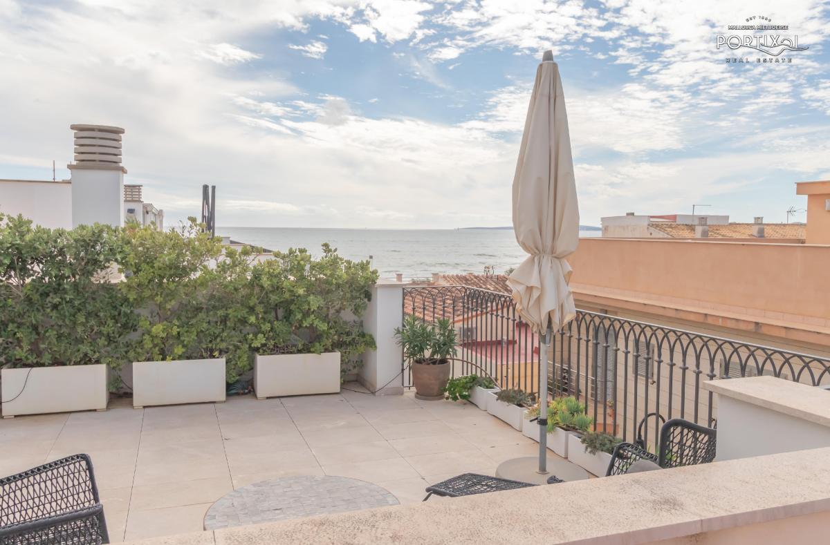 Espacioso chalet adosado en venta en el Molinar