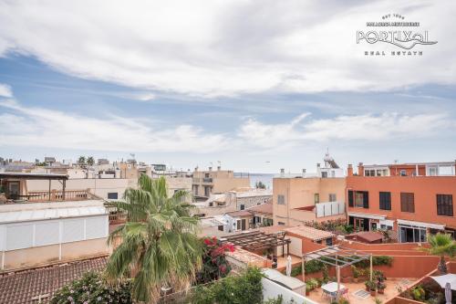 Espacioso chalet adosado en venta en el Molinar