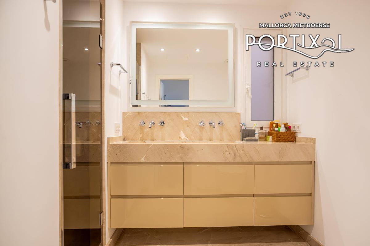 Apartamento en venta en Portixol