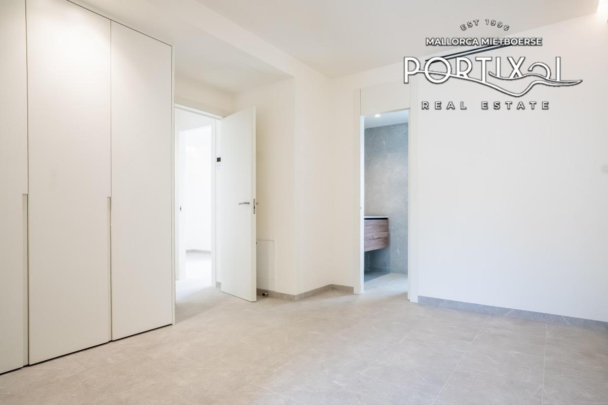 En venta casa adosada en Portixol