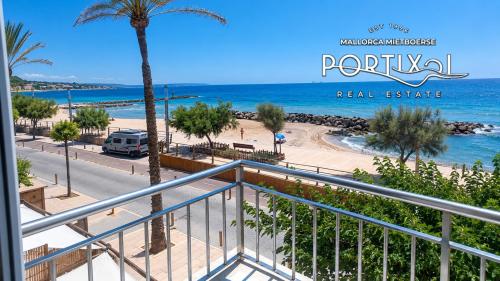 Apartamento con gran potencial en venta en el Molinar